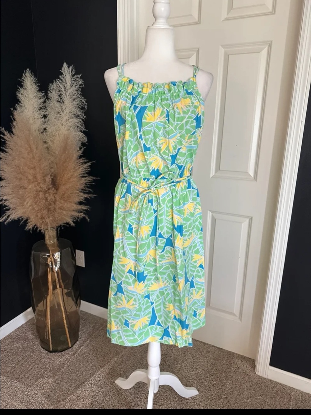 Vintage Lilly Pulitzer “The Lilly” 70’s Vibrant Tropical Print Midi Dress Medium - Picture 6 of 12